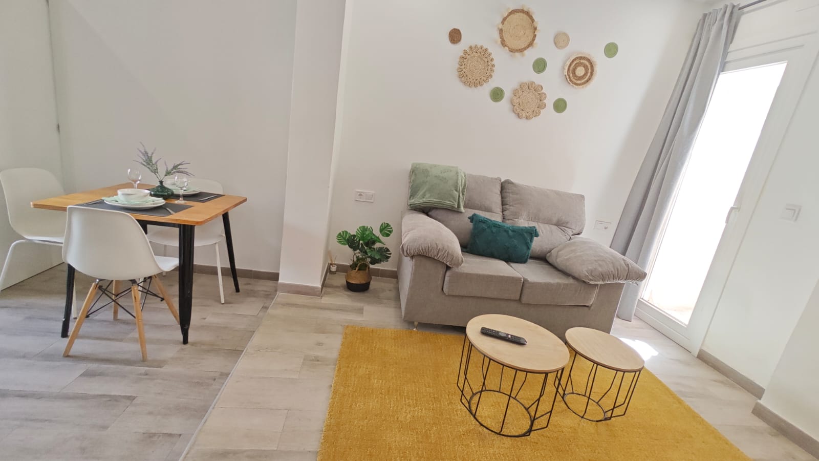 5E7DA112-78FC-4427-88FC-34A976B460C0